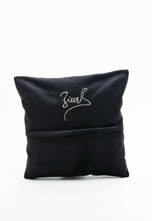 G R A V I T A S – 0 5 / 2 4