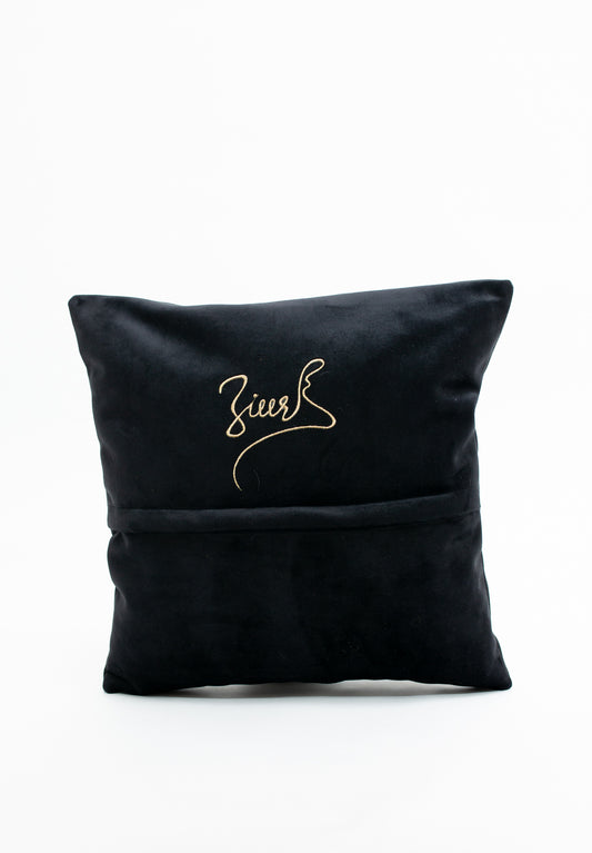 D A W N – 1 5 / 2 4